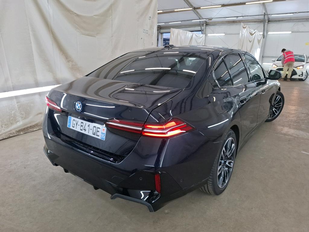 BMW SERIE 5 BERLINE G60 530e PHEV 299 ch BVA8 M Sport 2024