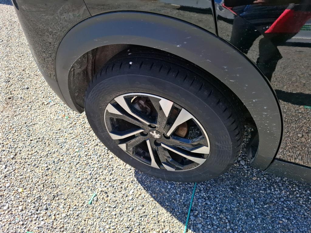 PEUGEOT 2008 BlueHDi 130 S&S EAT8 Allure 2022
