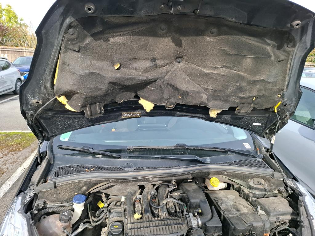 PEUGEOT 208 PureTech 82ch S&S BVM5 Signature 2019