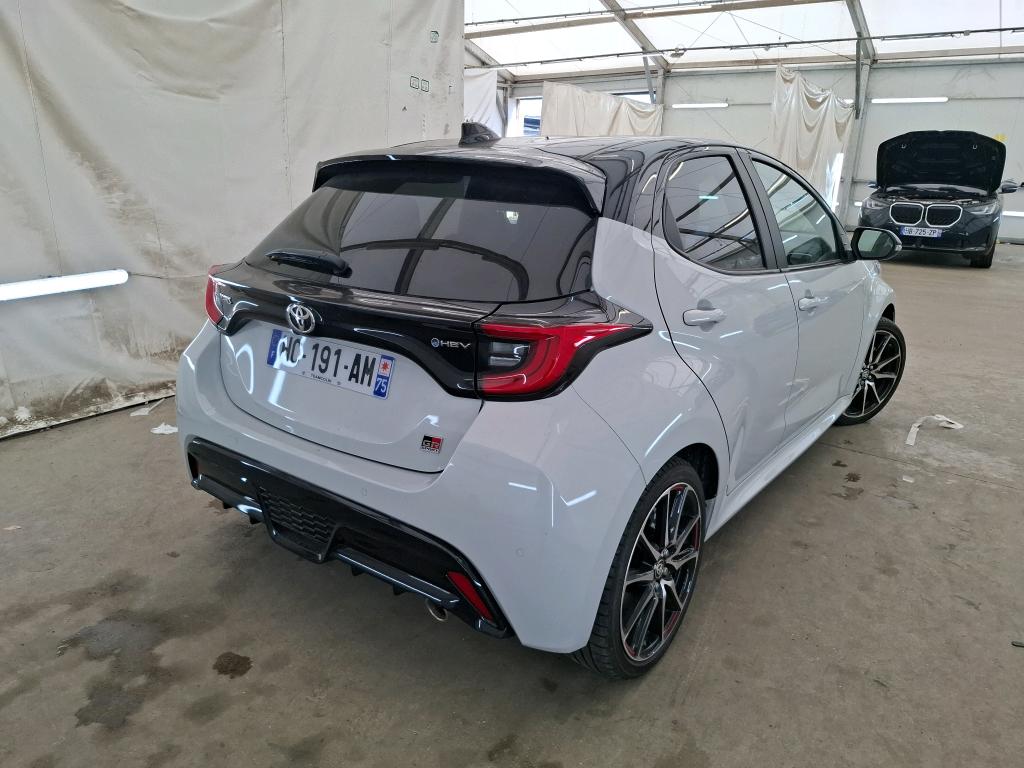 TOYOTA YARIS HYBRIDE 130h GR Sport 2025