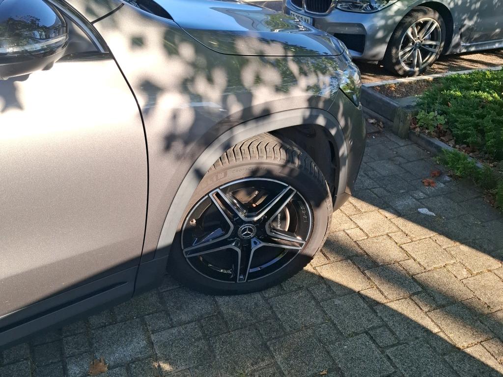 MERCEDES-BENZ MERCEDES GLA II 250 e 8G-DCT AMG Line 2022