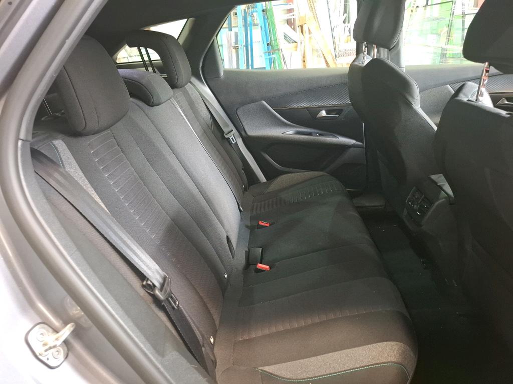 PEUGEOT 3008 PureTech 130ch S&S EAT8 Active Pack 2023