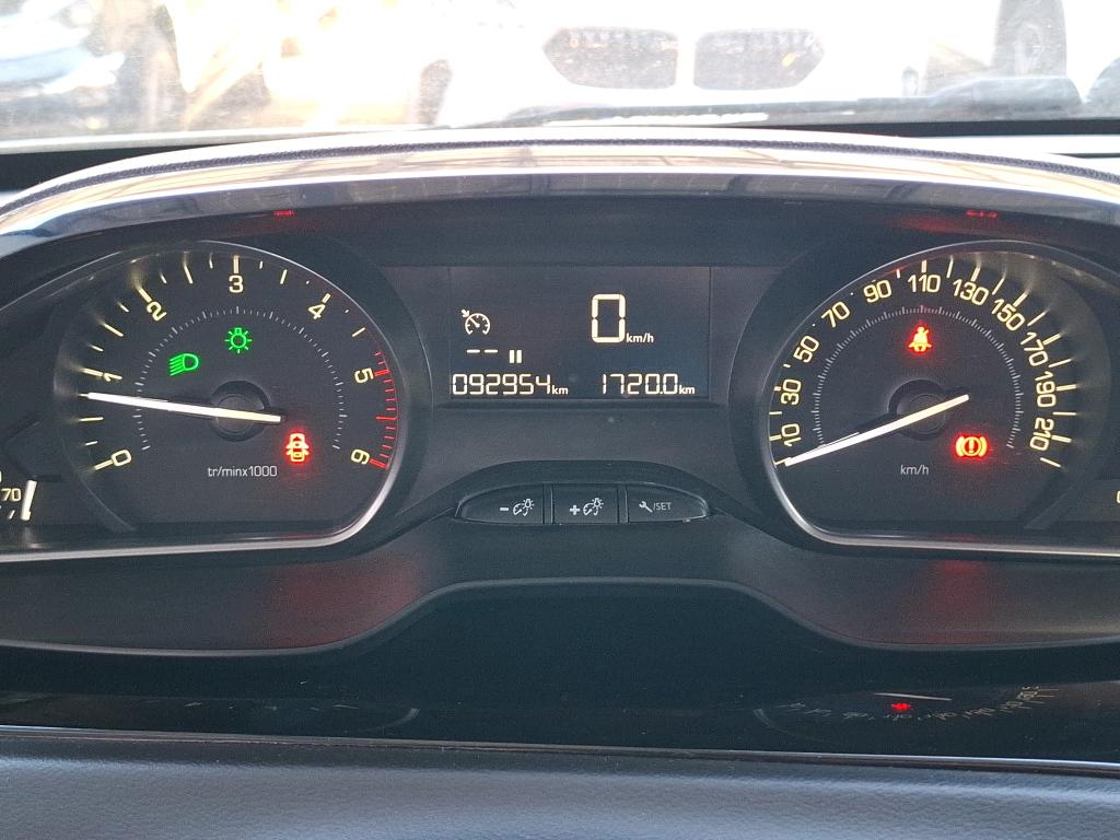 PEUGEOT 208 AFFAIRE BLUEHDI 100 S&S BVM5 PREMIUM 2020