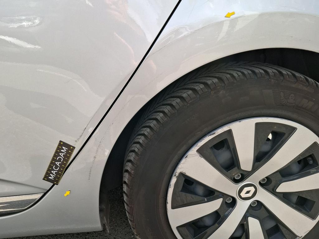 RENAULT CLIO V E-Tech full hybrid 145 Evolution 2023
