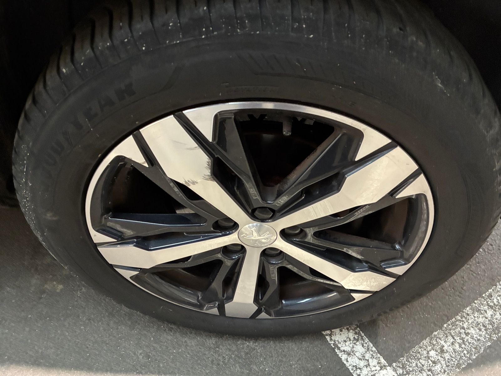 PEUGEOT 5008 PureTech 130ch S&S EAT8 GT Pack 7 places 2021