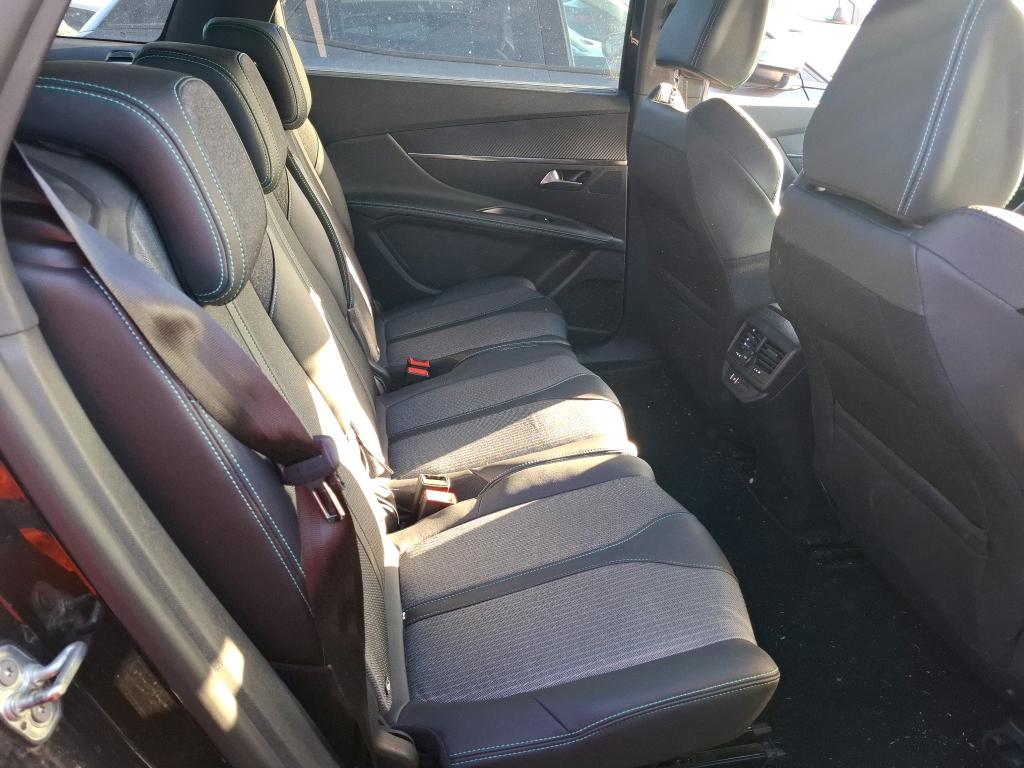 PEUGEOT 5008 Hybrid 136 e-DCS6 Allure Pack 2024