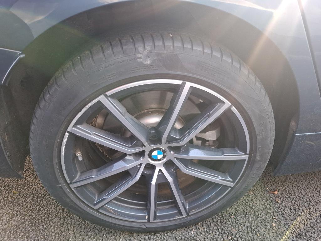 BMW SERIE 3 G20 LCI 2 330e xDrive 292 ch BVA8 2025