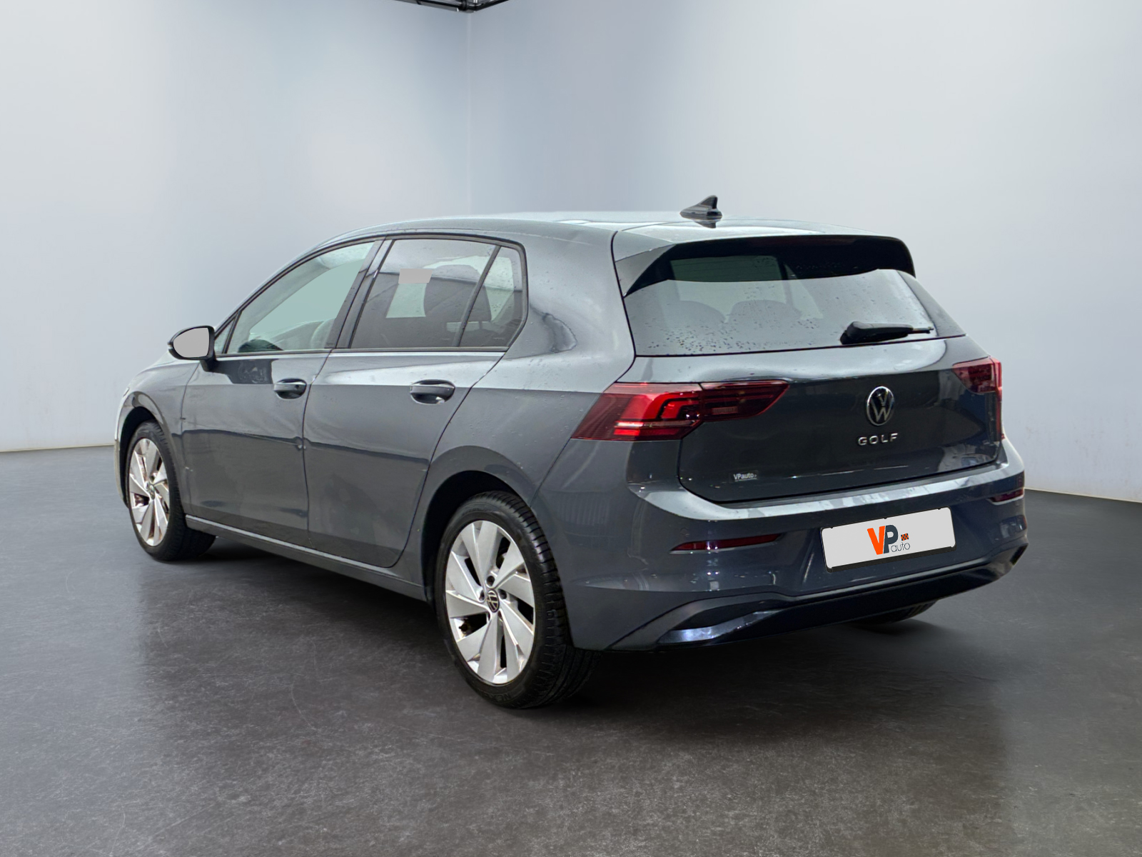 VOLKSWAGEN Golf 2.0 TDI 150 DSG7 VW Edition 2024