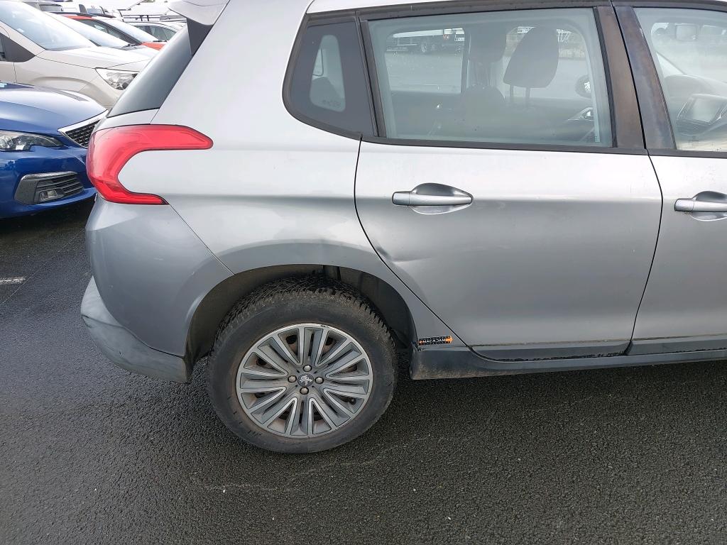 PEUGEOT 2008 1.6 e-HDi 92ch FAP BVM5 Active 2015