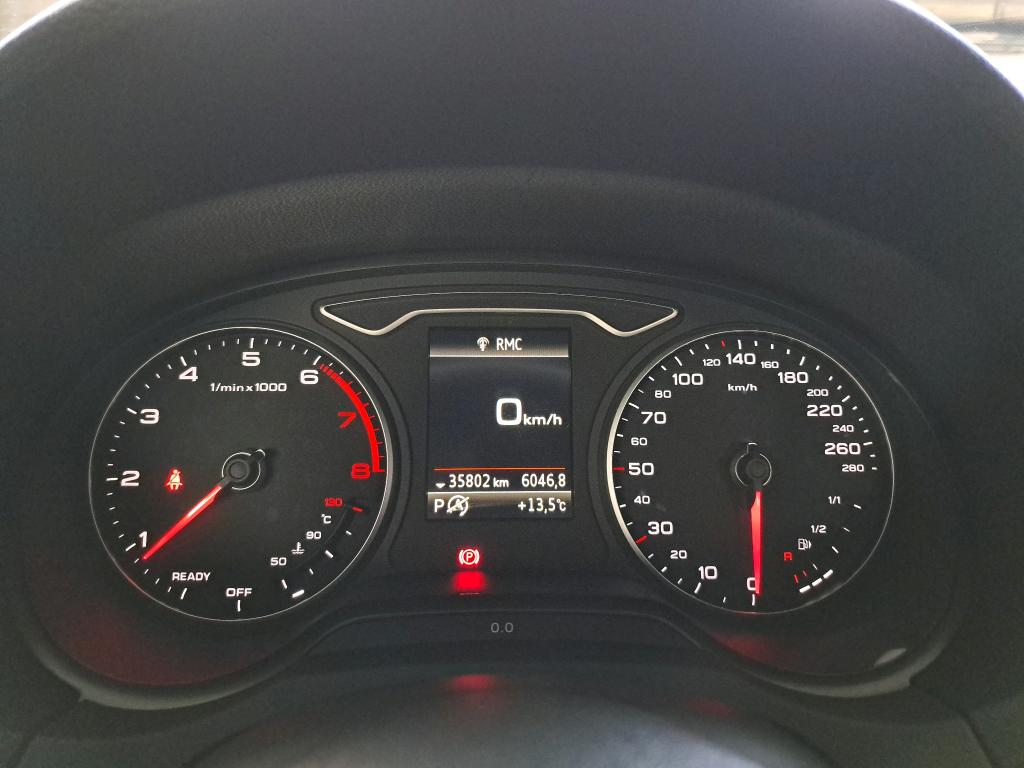 AUDI A3/S3 A3 BERLINE 35 TFSI CoD 150 S tronic 7 Business line 2020