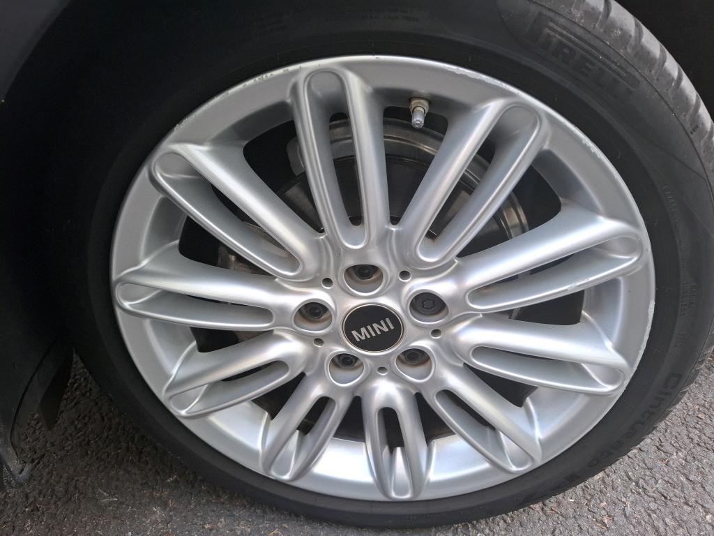 MINI HATCH 3 Portes Cooper 136 ch BVA7 Finition Classic 2023