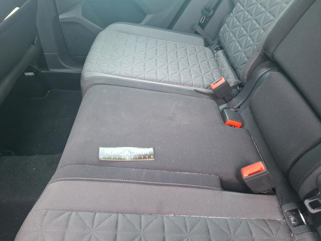 VOLKSWAGEN TIGUAN BUSINESS 1.5 TSI 150 DSG7 Life 2021