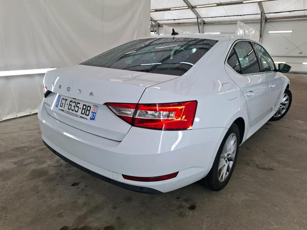 SKODA SUPERB 1.5 TSI 150 ACT DSG7 Business 2023