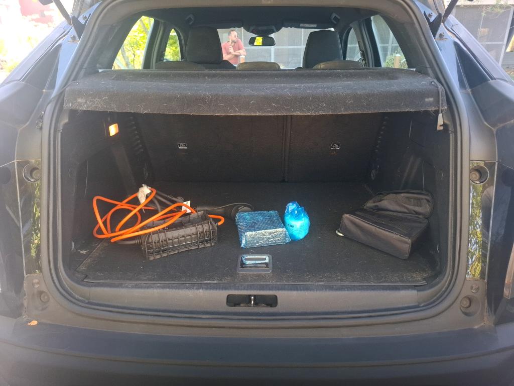 PEUGEOT 3008 Hybrid 225 e-EAT8 Active Pack 2023