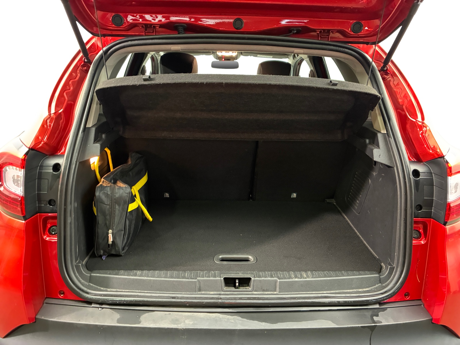RENAULT Captur TCe 120 Energy Intens EDC Intens 2016