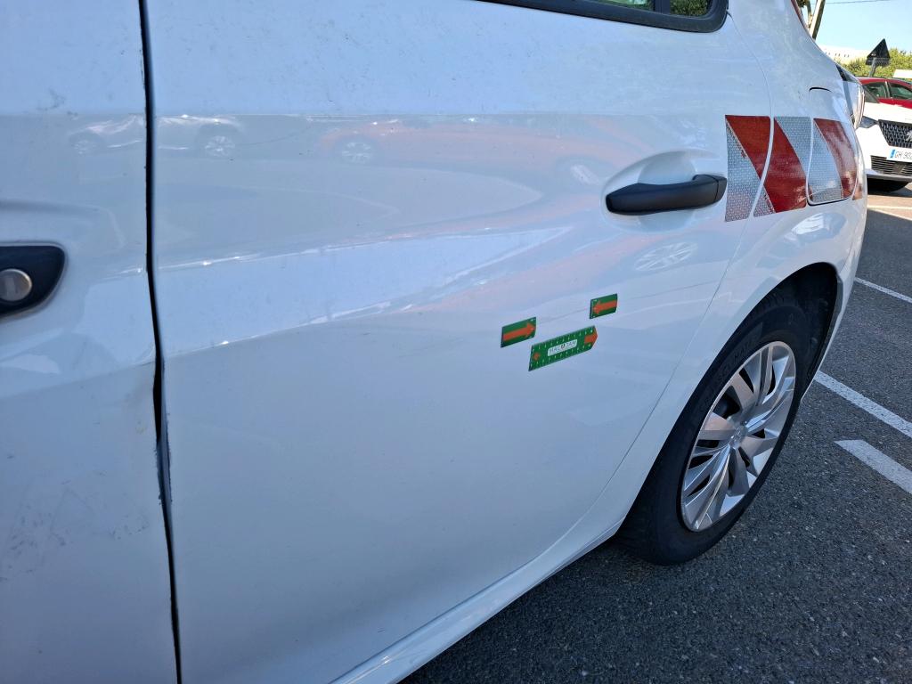 PEUGEOT 208 AFFAIRE BLUEHDI 100 S&S BVM6 PREMIUM 2021