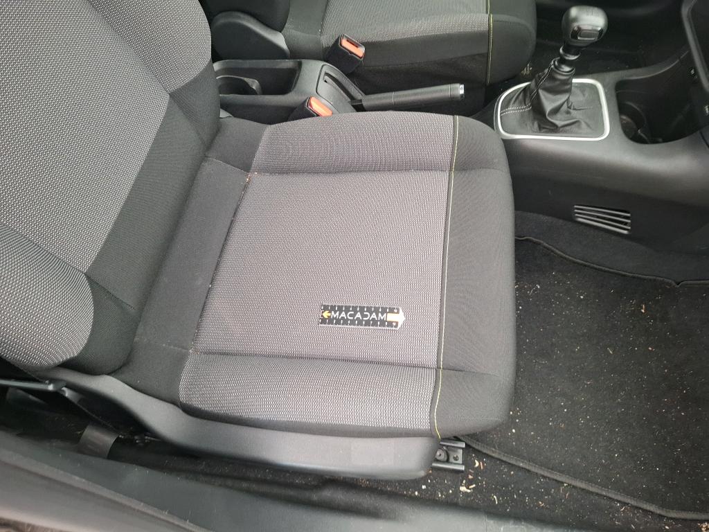 CITROEN C3 BUSINESS PureTech 110 S&S BVM6 Shine 2020