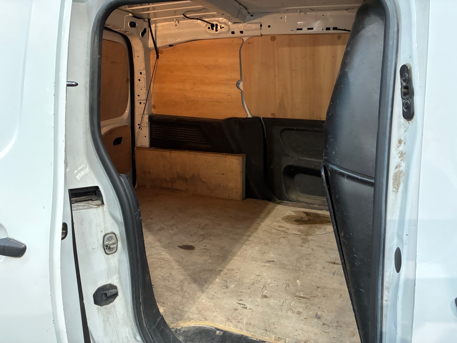 PEUGEOT PARTNER FOURGON STANDARD 650 KG BLUEHDI 100 S&S BVM6 PREMIUM 2022