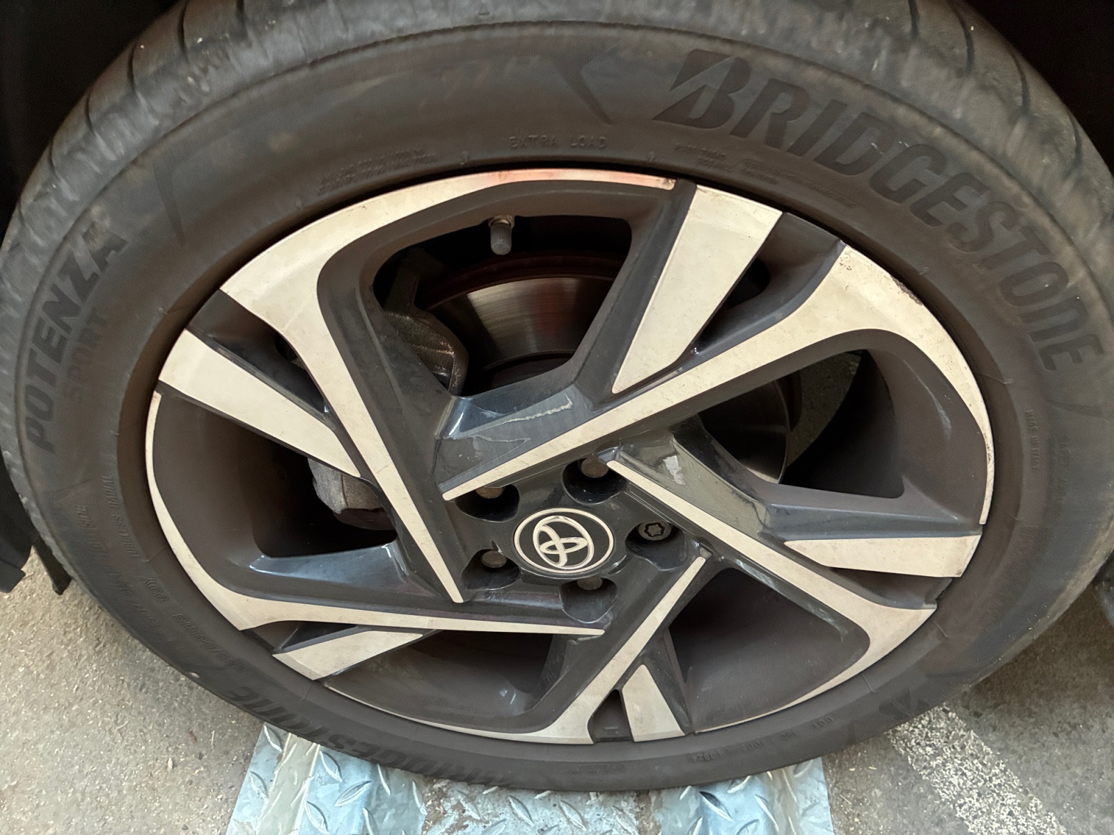 TOYOTA C-HR Hybride 1.8L Edition 2022