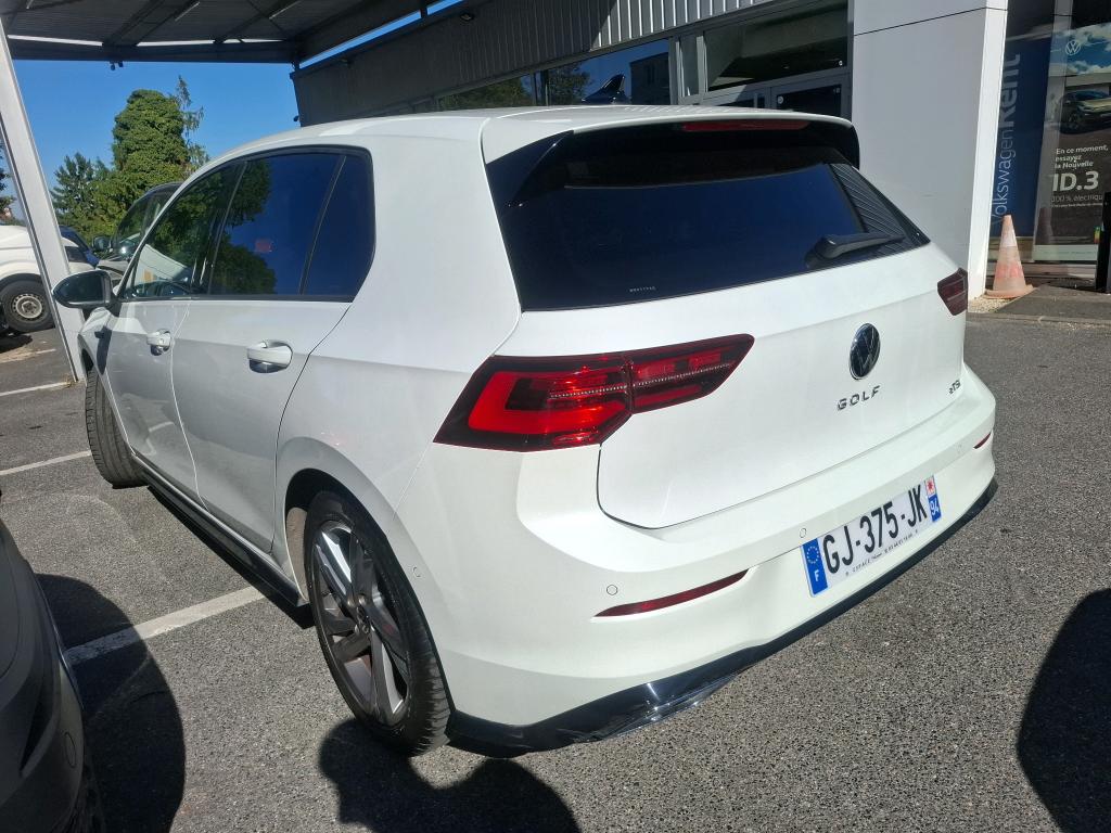 VOLKSWAGEN GOLF 1.5 eTSI OPF 130 DSG7 R-Line 2022