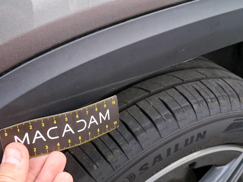 MERCEDES GLB 200 d 8G-DCT AMG Line 2023