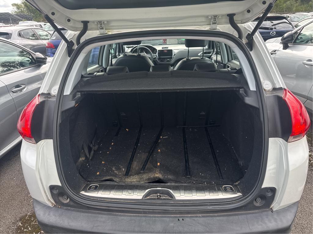 PEUGEOT 2008 1.6 BlueHDi 120ch S&S BVM6 Allure 2015