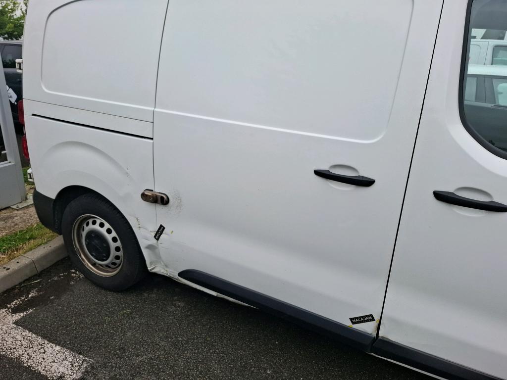 PEUGEOT EXPERT FOURGON TOLE STANDARD 1.5 BLUEHDI 120 S&S BVM6 PREMIUM 2022