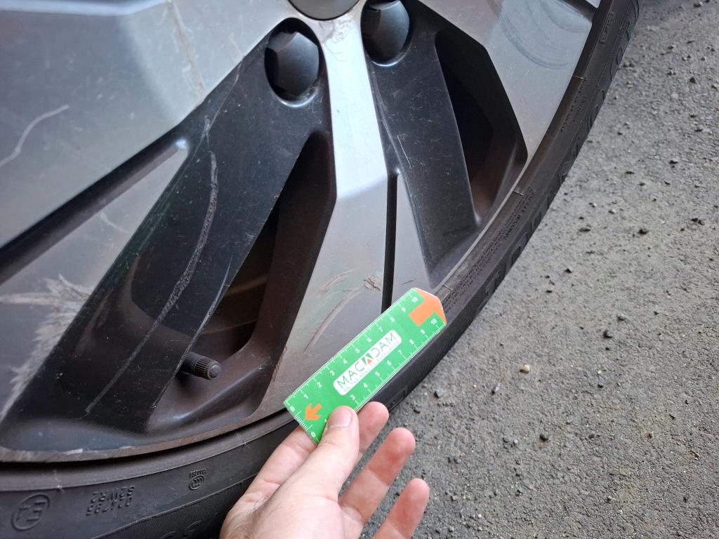 VOLVO XC40 BUSINESS T4 Recharge 129+82 ch DCT7 Inscription 2021