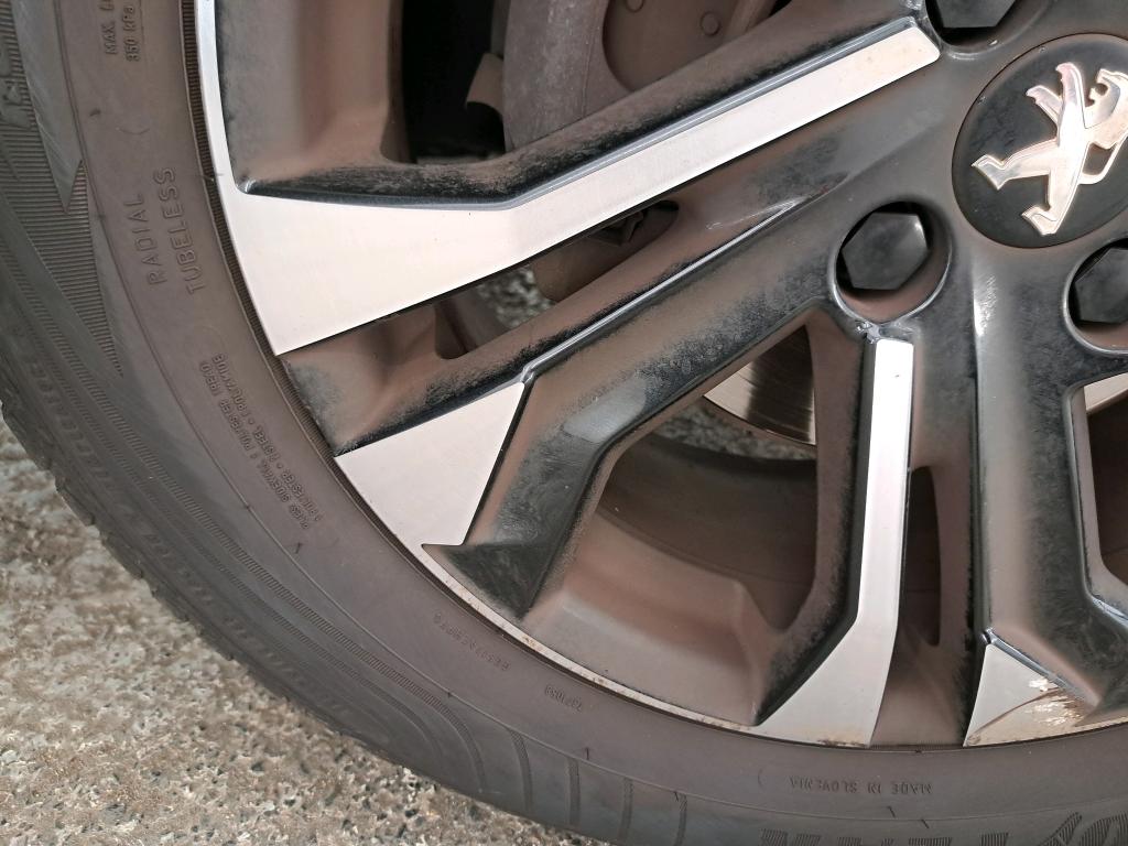 PEUGEOT 2008 BlueHDi 110 S&S BVM6 Allure Pack 2022