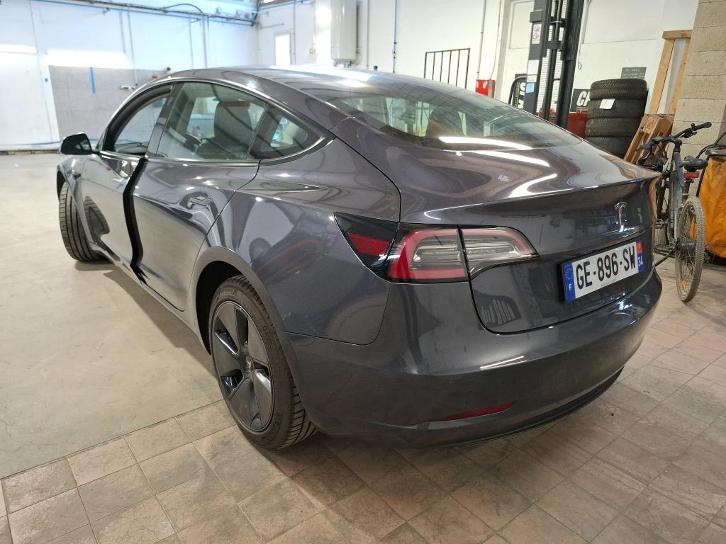 TESLA  2022