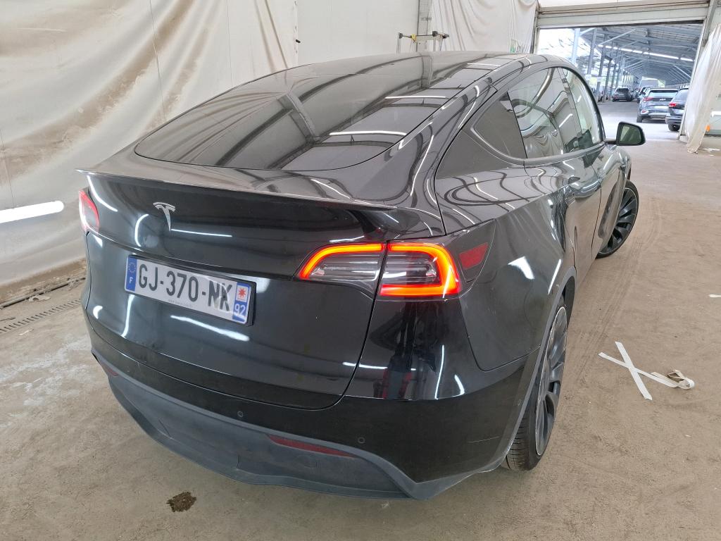 TESLA  2022