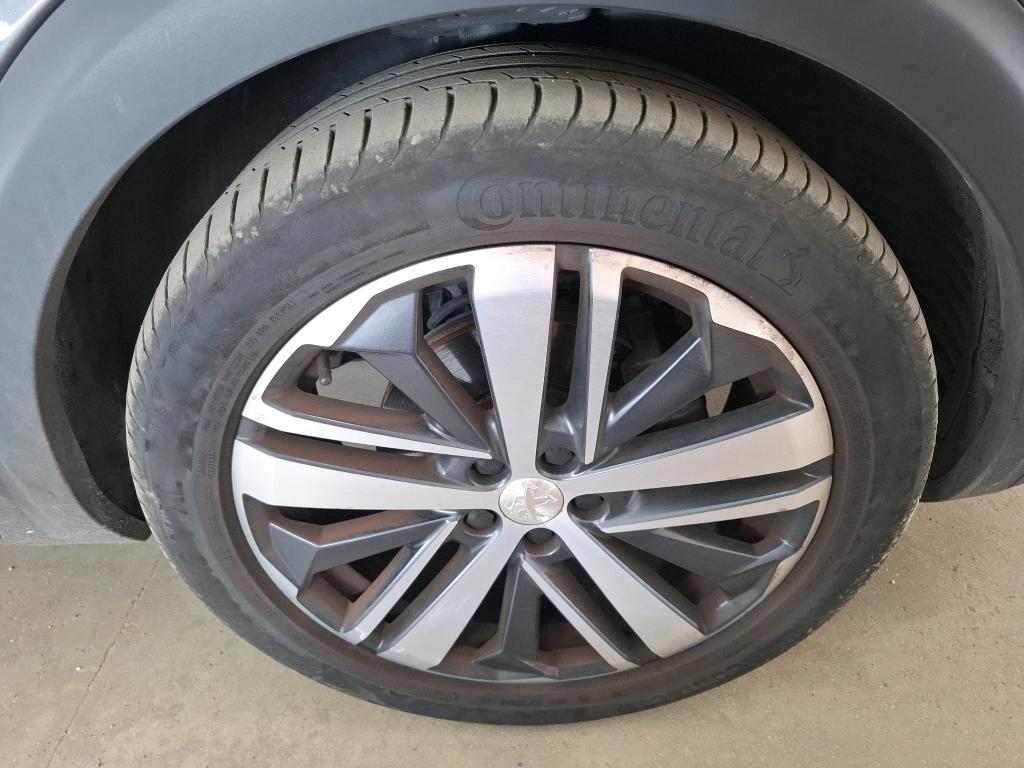 PEUGEOT 3008 BlueHDi 180ch S&S EAT8 GT 2018
