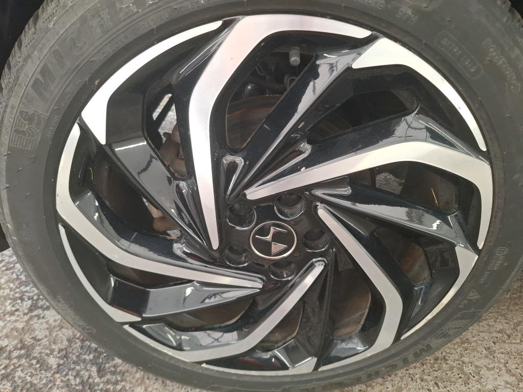 DS 7 DS7 CROSSBACK Hybride E-Tense 300 EAT8 4x4 Executive 2020