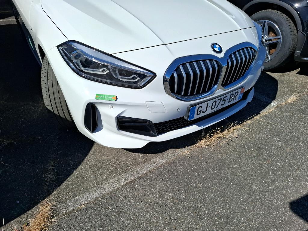 BMW SERIE 1 F40 118i 136 ch DKG7 M Design 2022
