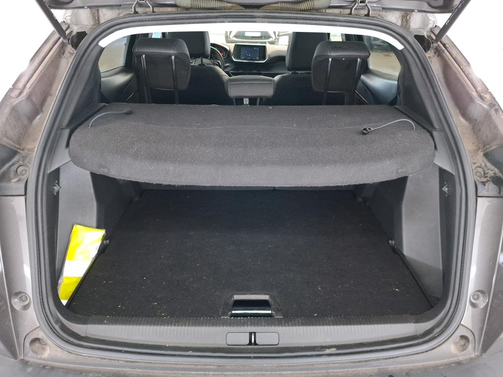 PEUGEOT 2008 BUSINESS BlueHDi 130 S&S EAT8 Allure 2021