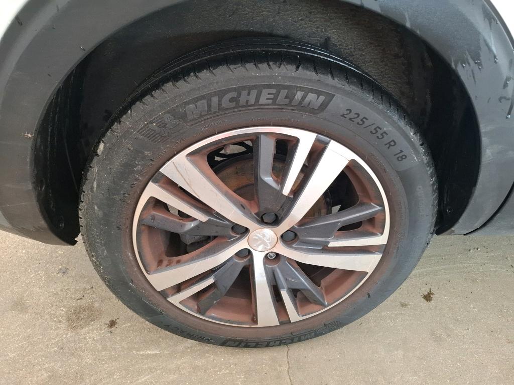 PEUGEOT 5008 PureTech 130ch S&S BVM6 Allure 2019
