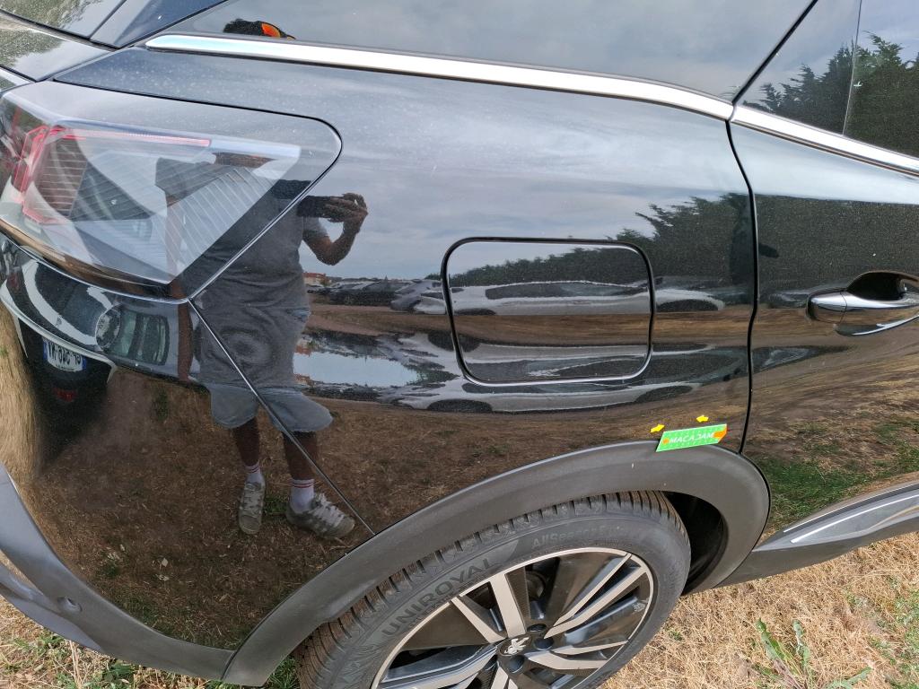 PEUGEOT 3008 Hybrid 225 e-EAT8 GT Pack 2022