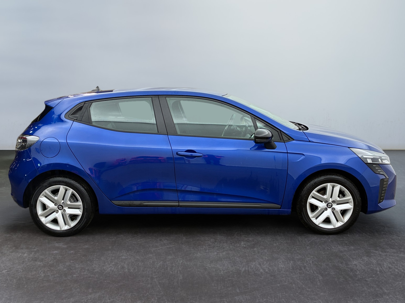 RENAULT CLIO evolution dCi 100 ch - 24 2025