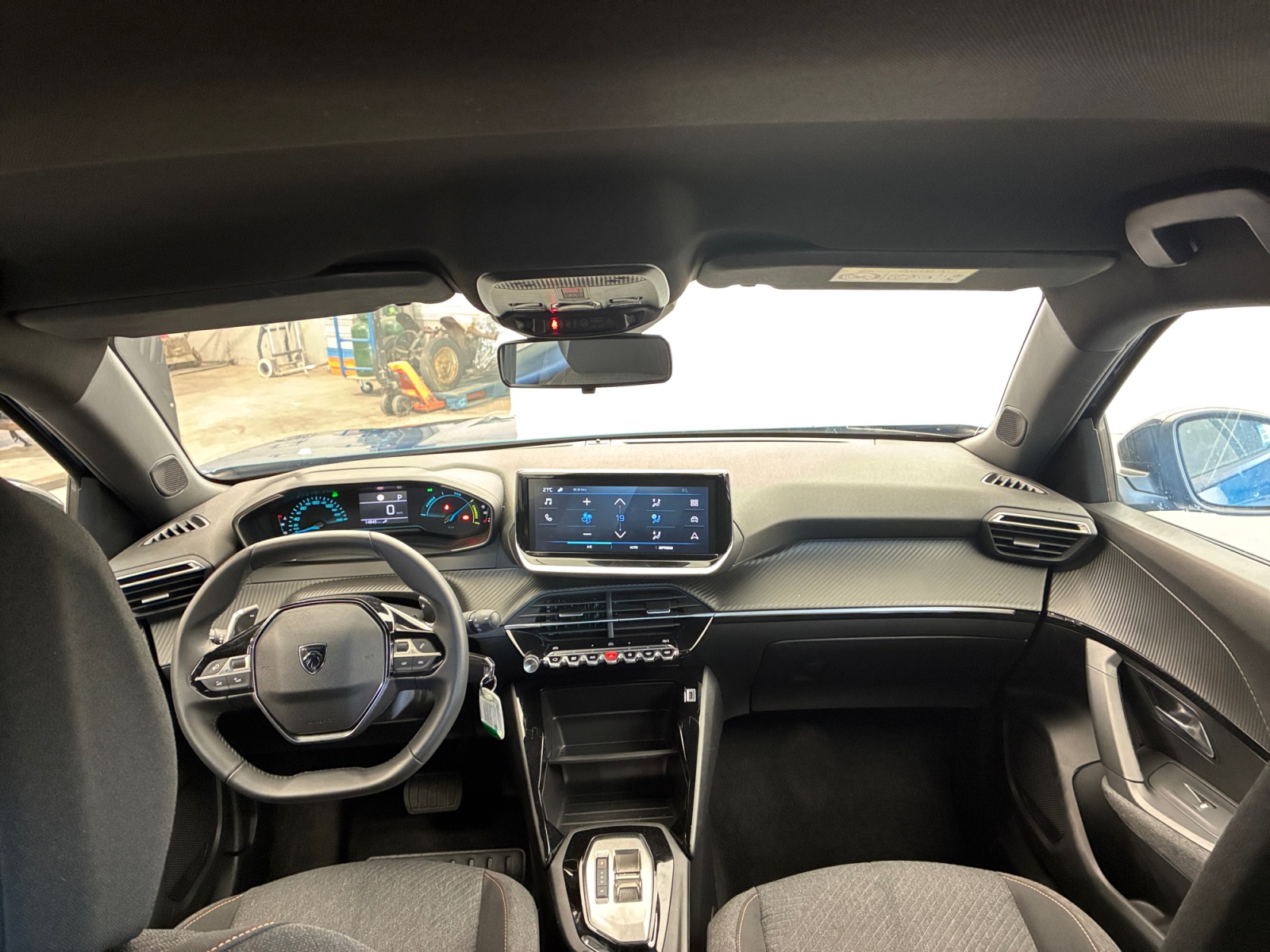 PEUGEOT 2008 Hybrid 145 ch e-DCS6 Style 2025