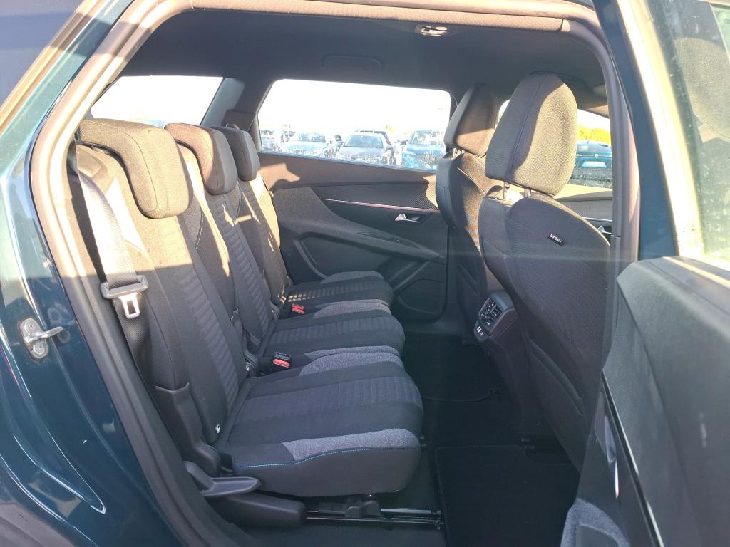 PEUGEOT 5008 PureTech 130ch S&S EAT8 Active Pack 2023