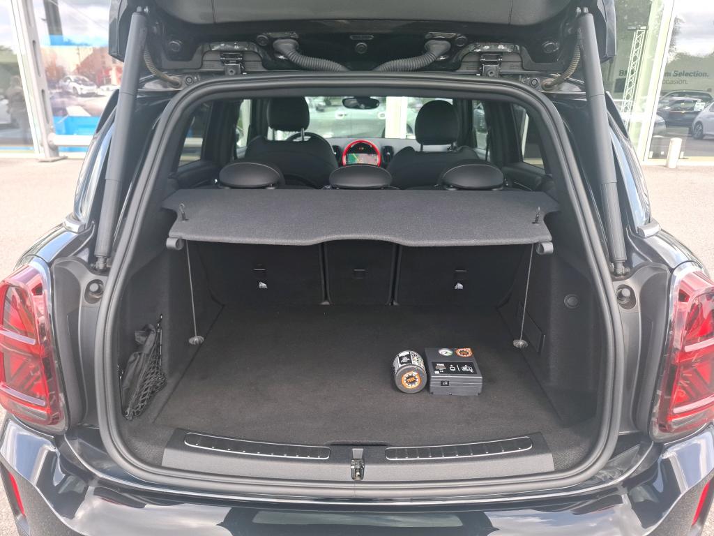 MINI COUNTRYMAN F60 LCI 136 ch BVA7 Cooper Essential 2023