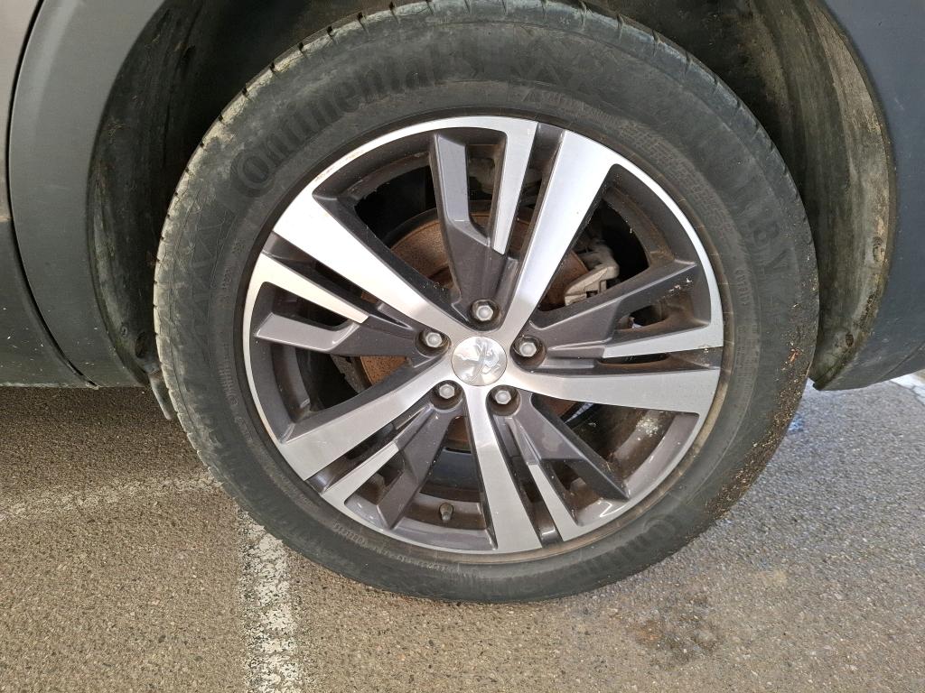 PEUGEOT 5008 BlueHDi 130ch S&S EAT8 Allure Pack 2022