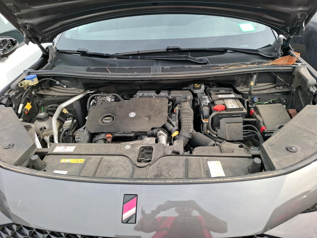DS 7 BlueHDi 130 EAT8 Performance Line + 2023