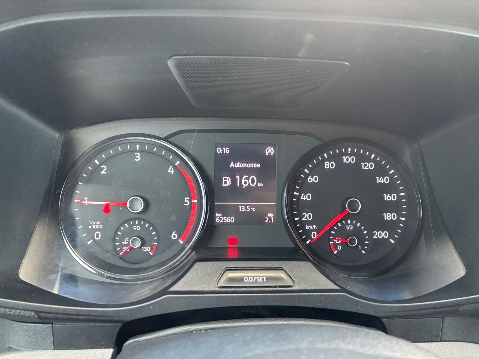 VOLKSWAGEN CRAFTER VAN 30 L3H3 2.0 TDI 140 CH BUSINESS 2023