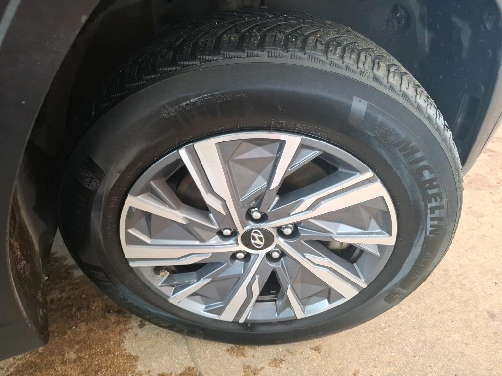 HYUNDAI TUCSON 1.6 T-GDI 230 Hybrid BVA6 Business 2023