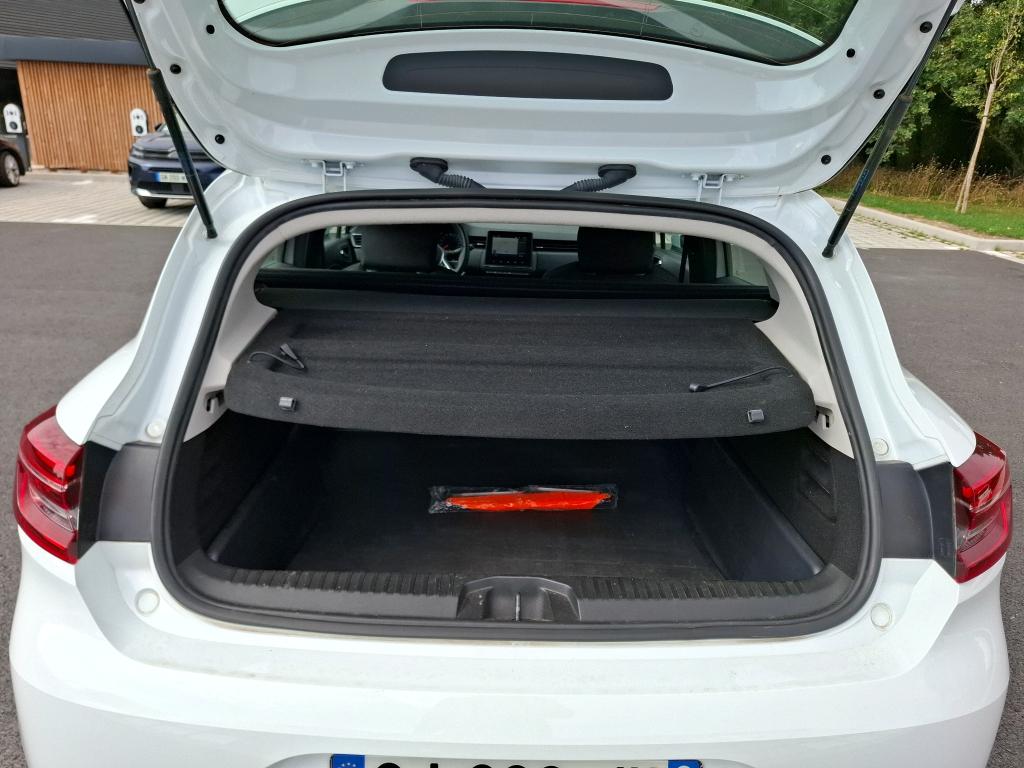 RENAULT CLIO SOCIETE TCE 90 - 21N BUSINESS REVERSIBLE 2022