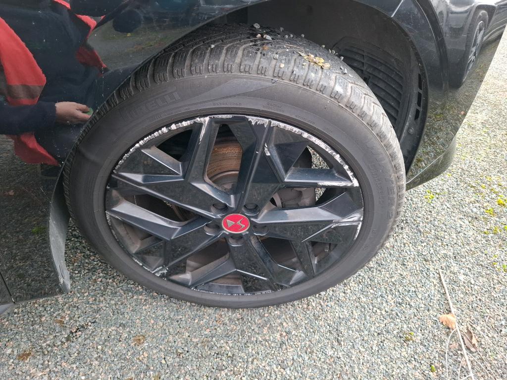 DS 4 PureTech 130 EAT8 Performance Line+ 2023