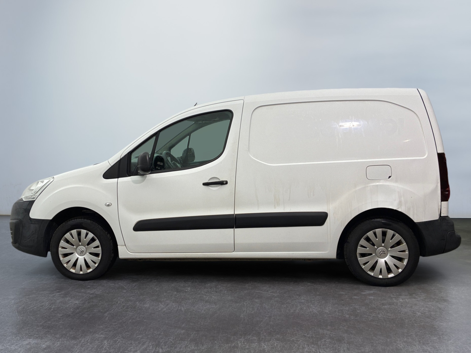CITROEN BERLINGO FOURGON M BLUEHDI 100 S&S BUSINESS 2017