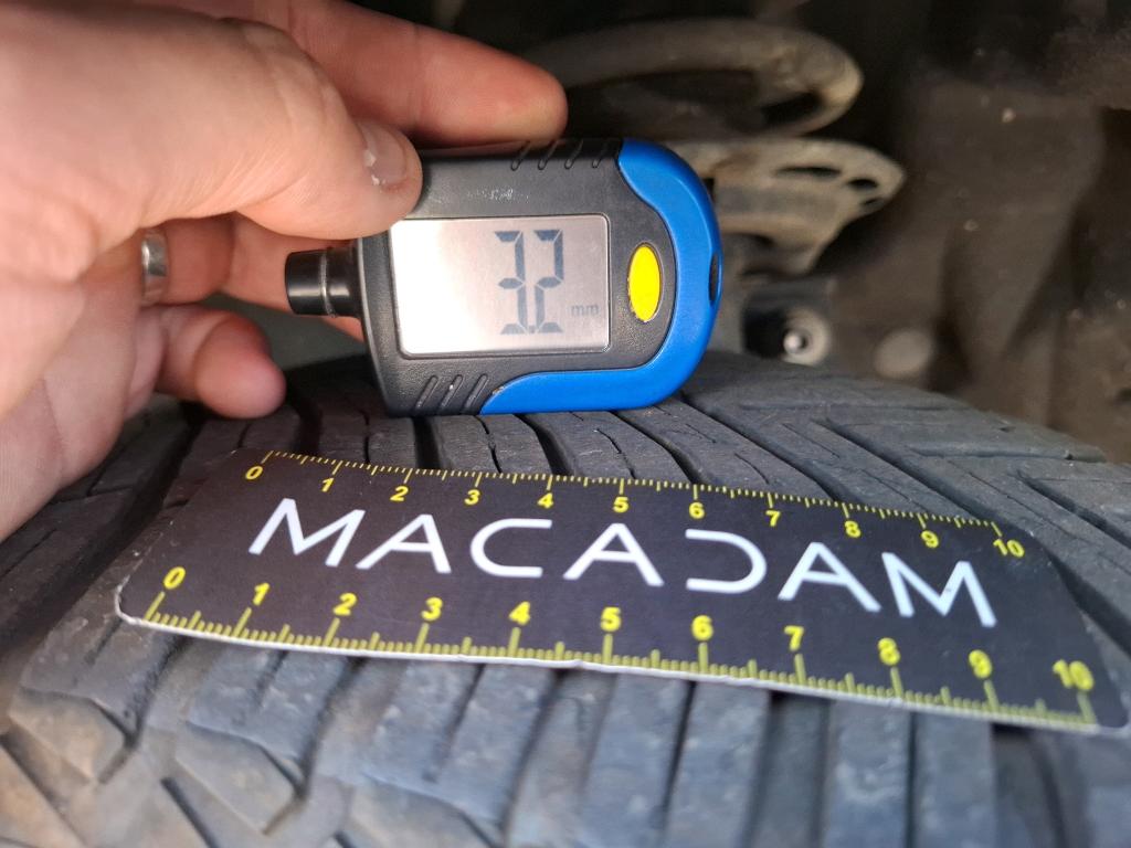 FORD KUGA 2.5 Duratec 180 ch FlexiFuel FHEV E85 Powershift Titanium 2025