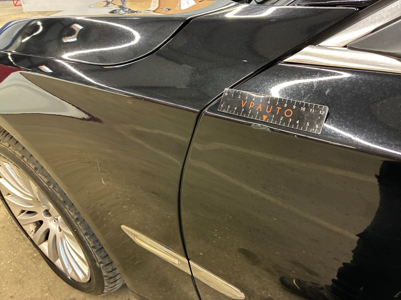BMW SERIE 7 F01/F02/F04 730d Luxe A 2011